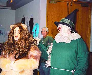 scare crow and the lion